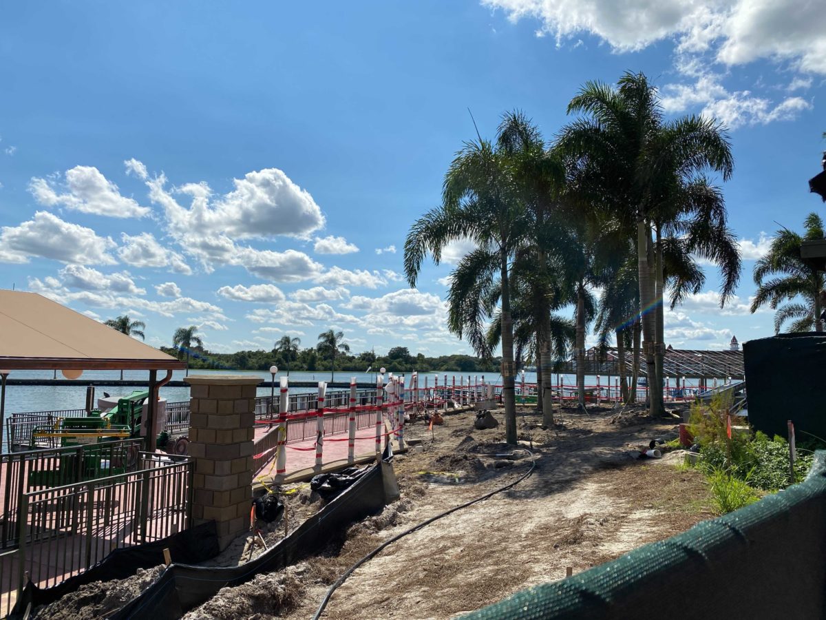 magic-kingdom-dock-10-12-1