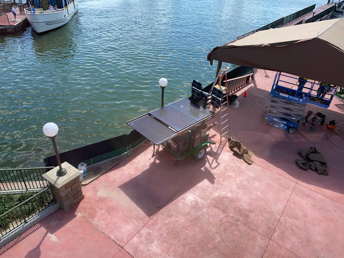 magic-kingdom-dock-10-12-10