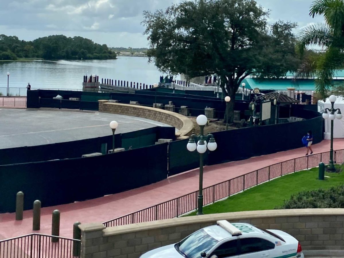 magic-kingdom-dock-construction-october-7-2020-25
