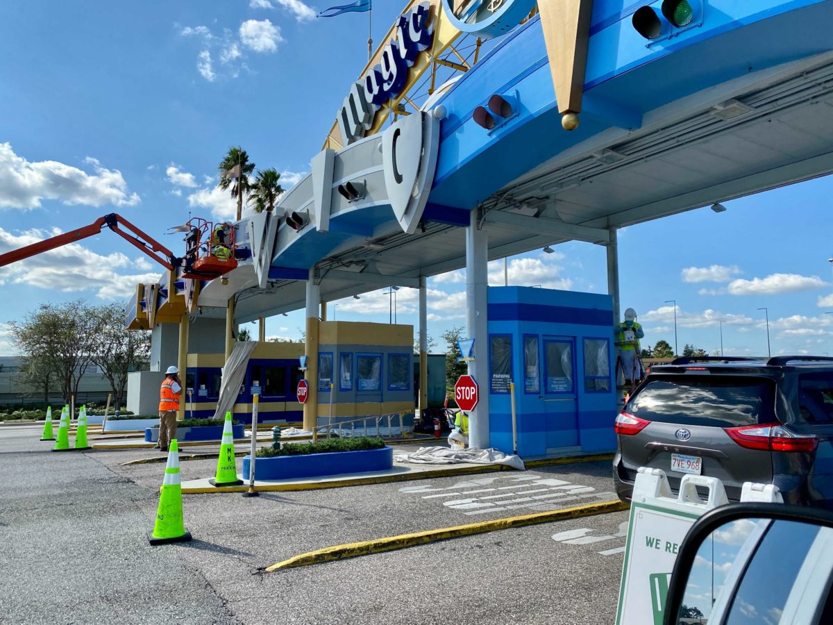 magic-kingdom-toll-plaza-10-13-25