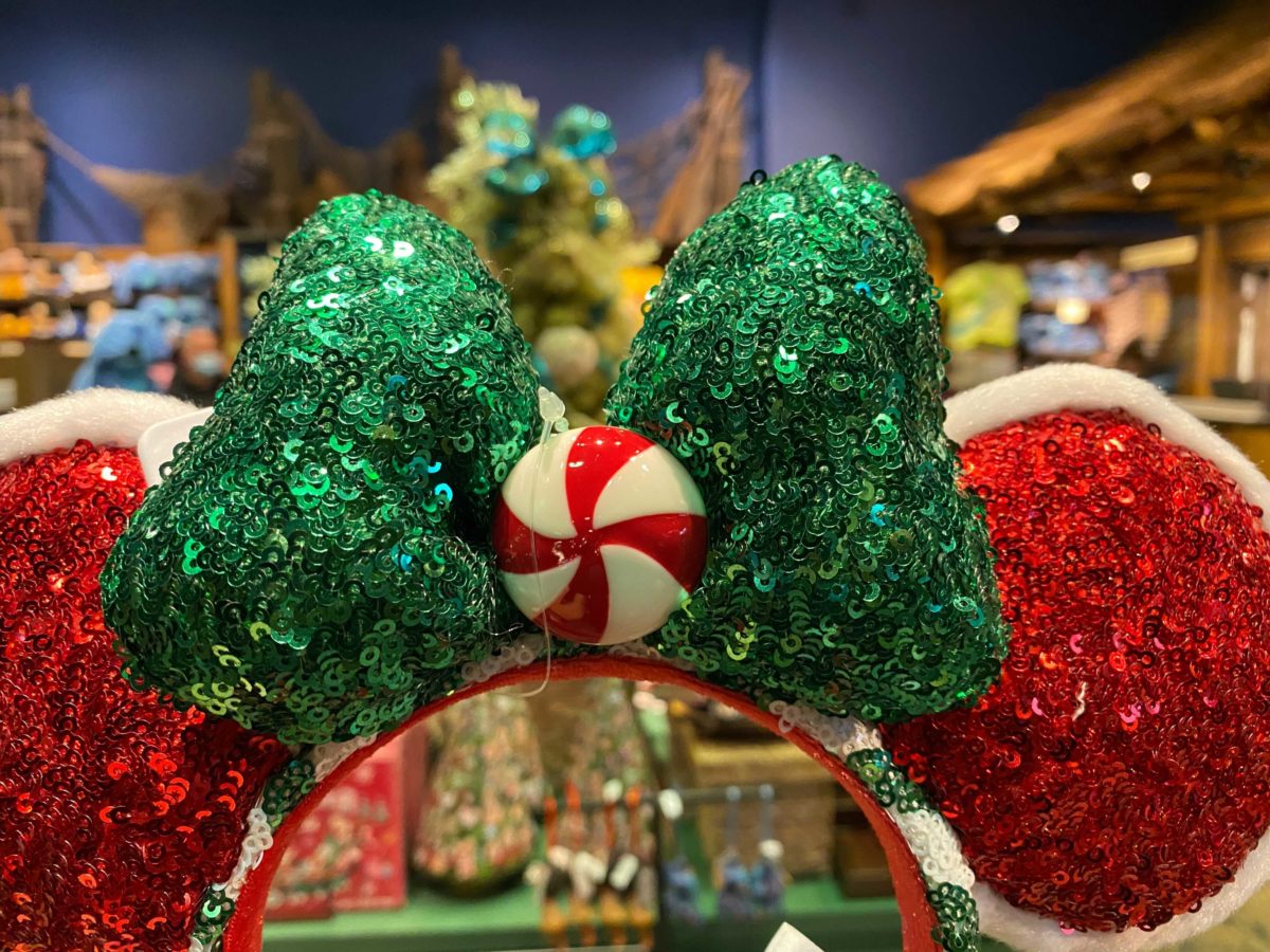 peppermint-ears-disney-parks-2020_10