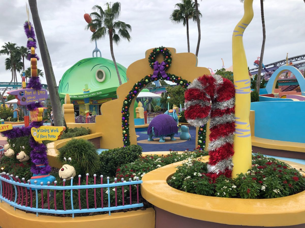 seuss-landing-christmas-holiday-decorations-5