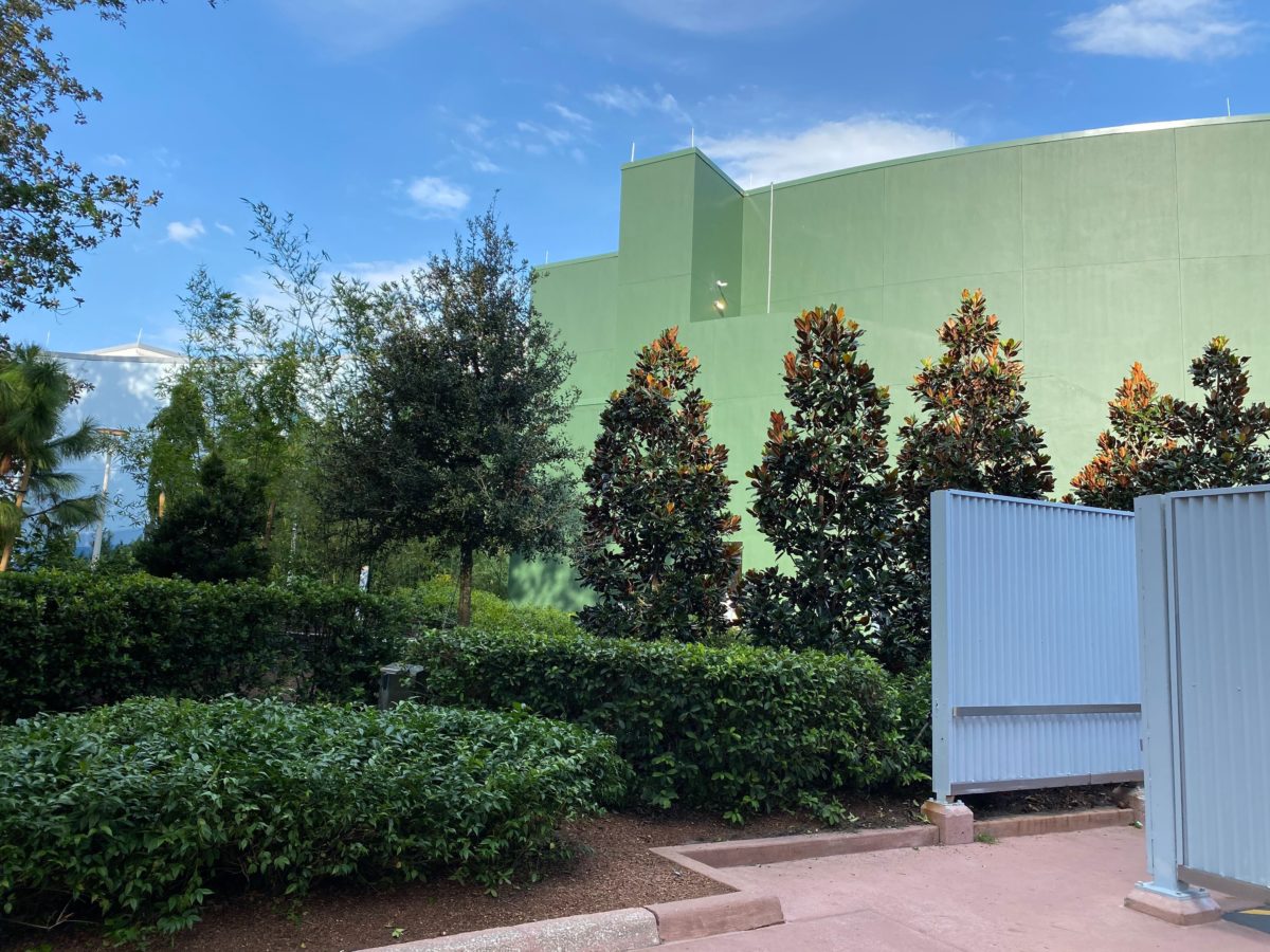 space-220-fence-fencing-gone-mission-space-epcot-5