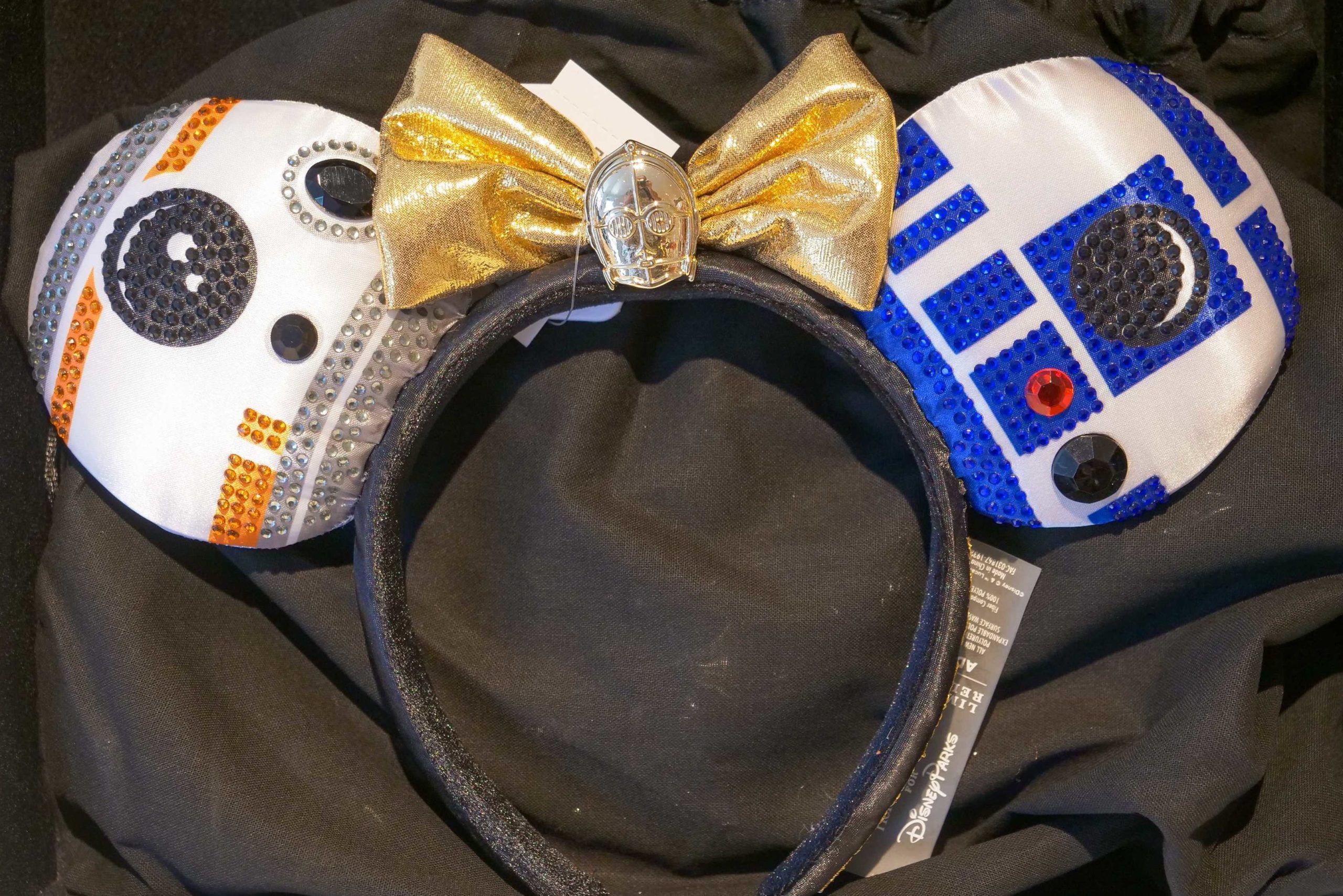 star-wars-droids-her-universe-ears-3