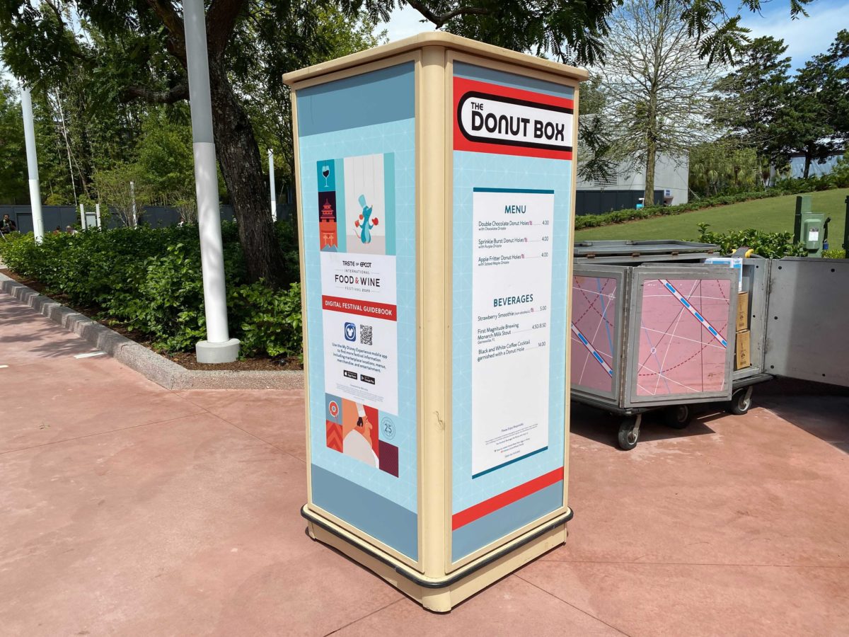 the-donut-box-opening-5