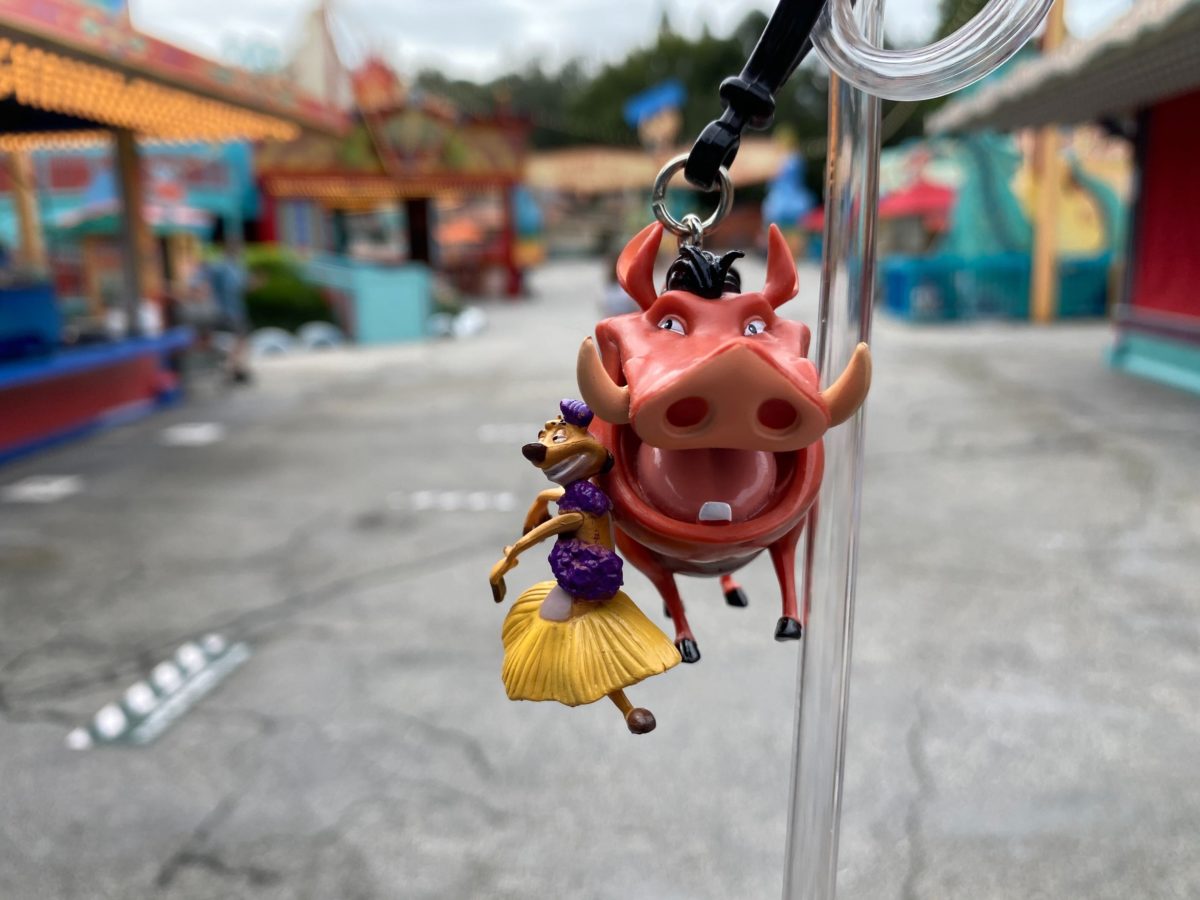 timon-pumbaa-hula-skirt-reusable-straw-2
