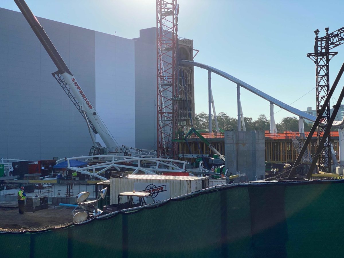 tron-lightcycle-run-construction-magic-kingdom-october-15-2020-14