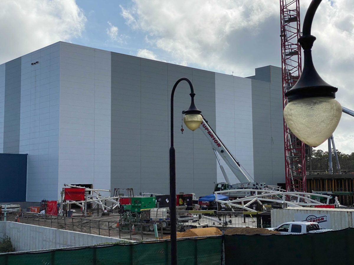 tron-lightcycle-run-construction-magic-kingdom-october-7-2020-11