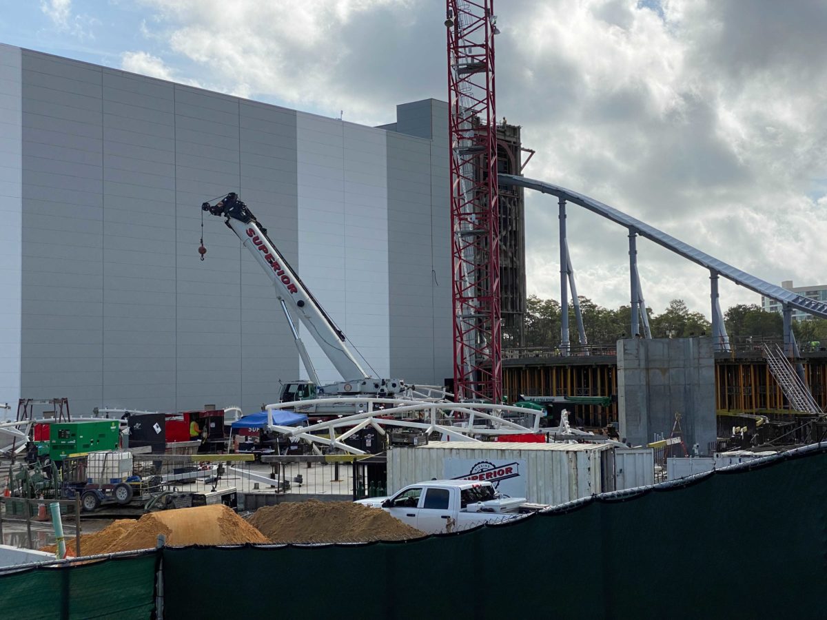 tron-lightcycle-run-construction-magic-kingdom-october-7-2020-13