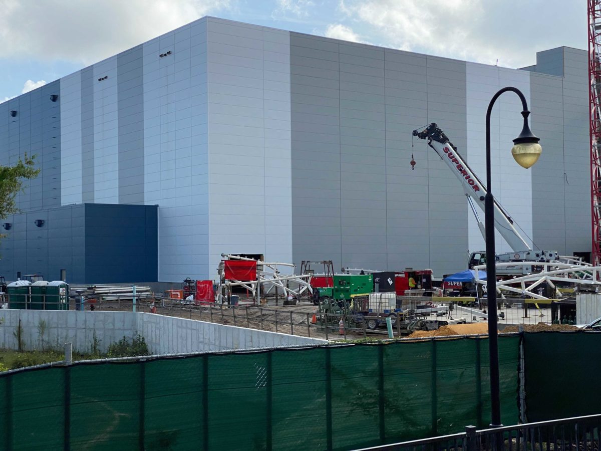 tron-lightcycle-run-construction-magic-kingdom-october-7-2020-7