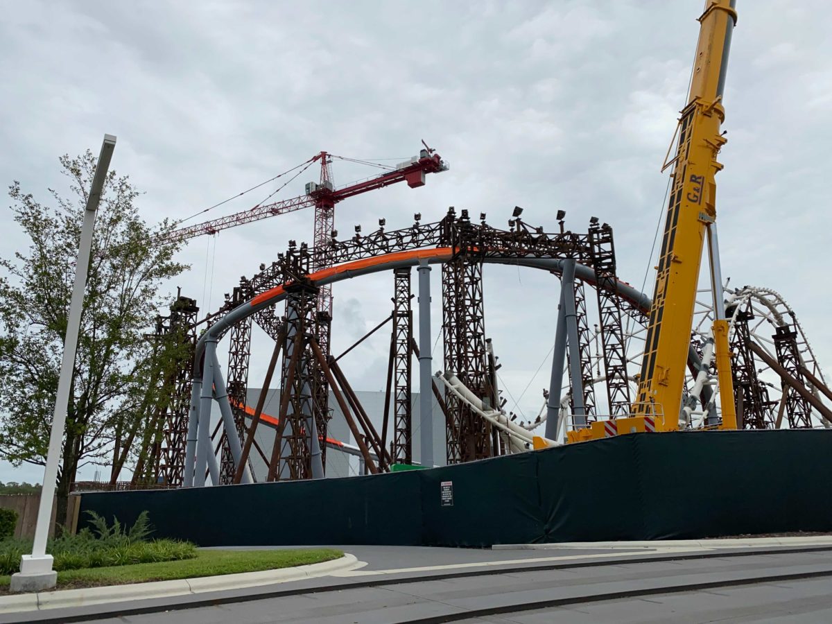 tron-lightcycle-run-construction-october-21-2020-31