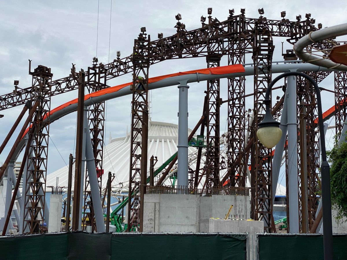 tron-lightcycle-run-construction-october-21-2020-5