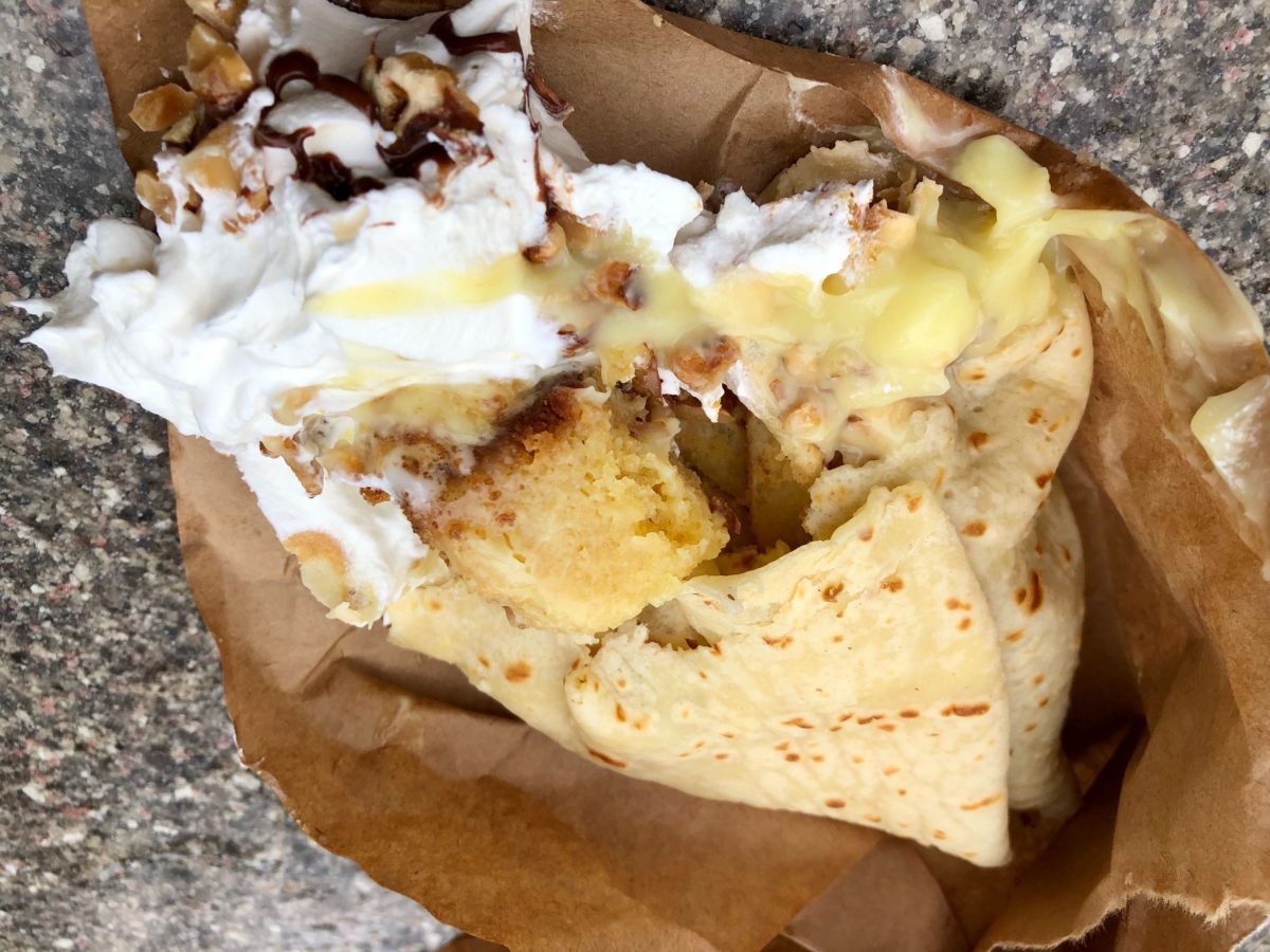 universal-studios-florida-central-park-crepes-passholder-banana-cream-pie-11-4737390