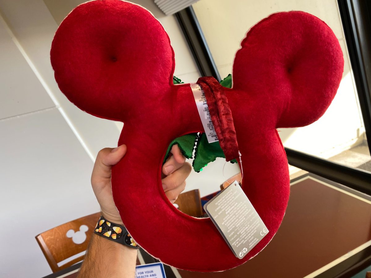 wdw-christmas-2020-merch-99