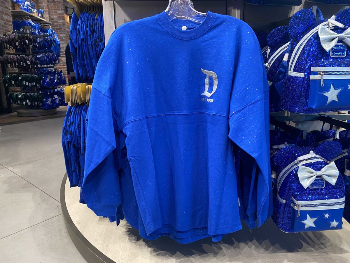 wishes-come-true-blue-downtown-disney-district-disneyland-spirit-jersey-1