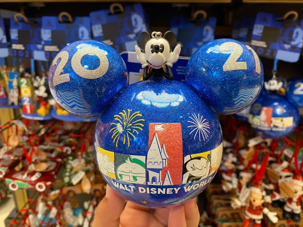 PHOTOS NEW Mickey Mouse 2021 Christmas Ornaments Now