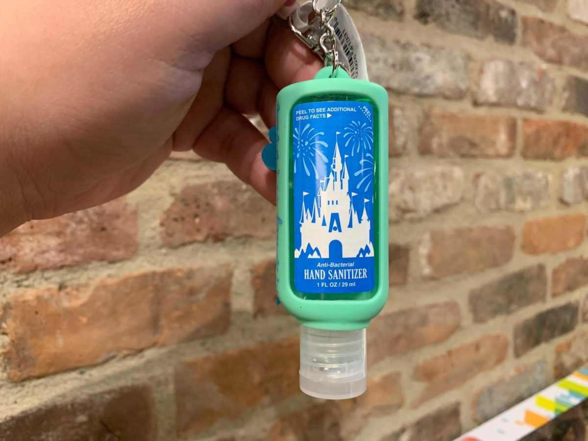 ariel-keychain-back