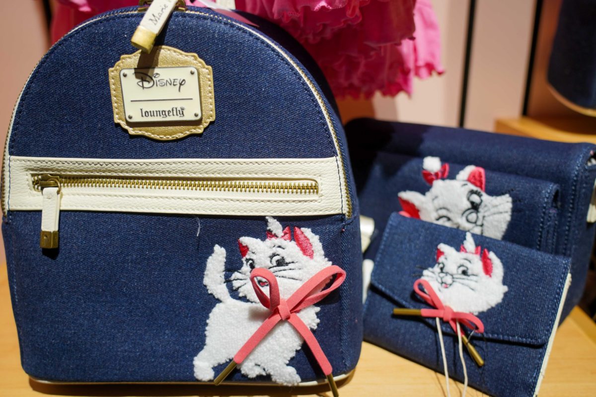 disney loungefly aristocats