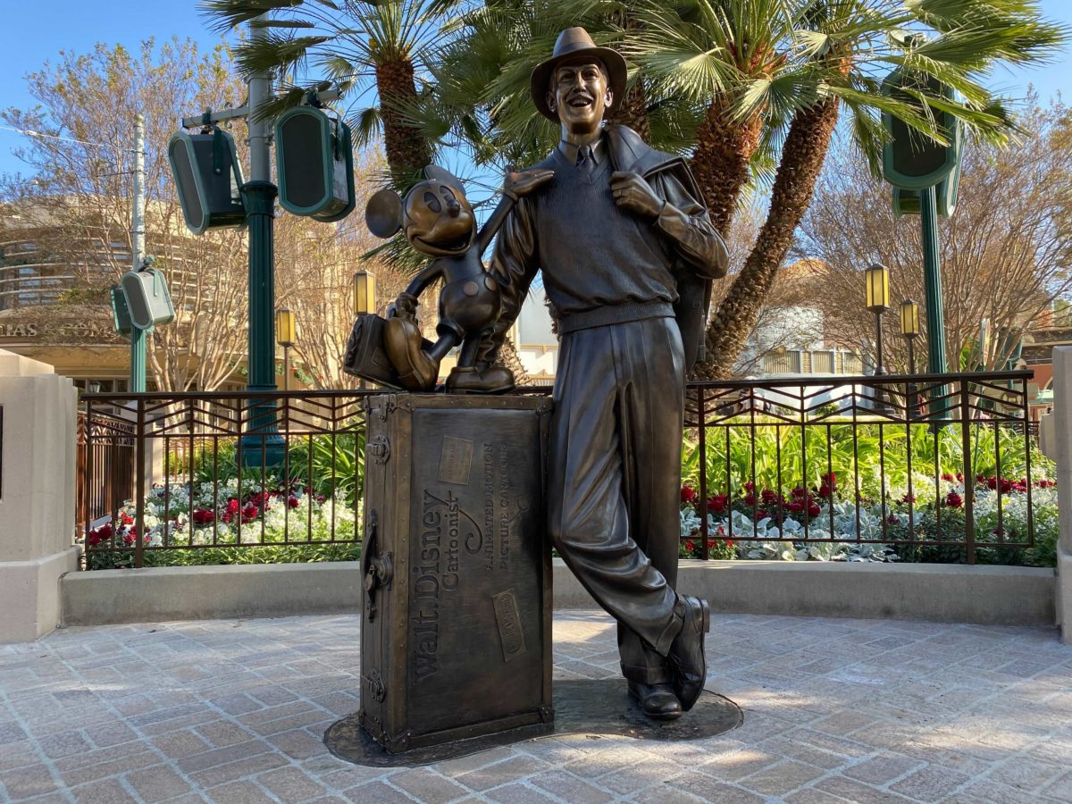 Buena Vista Street Storytellers statue