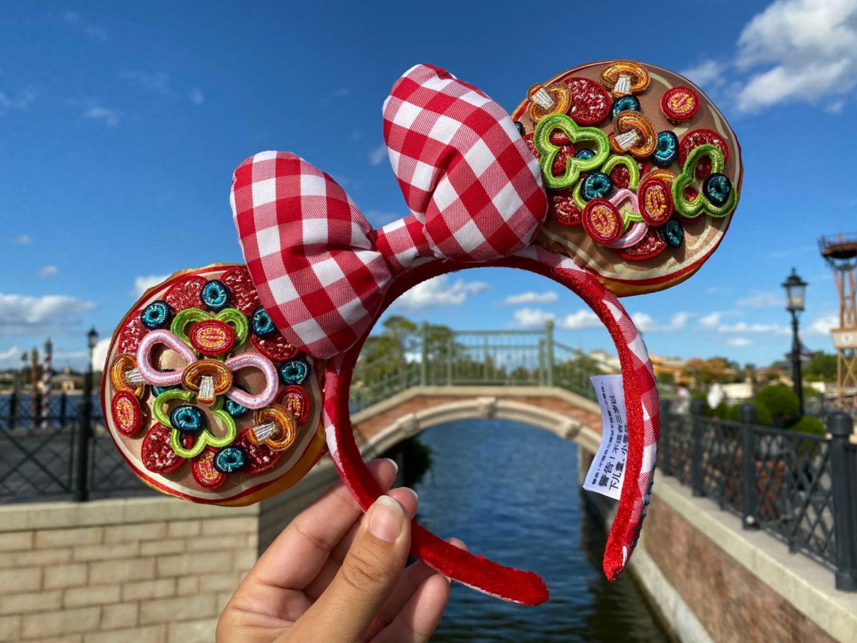 buon-appetito-minnie-ears-titled-8954523