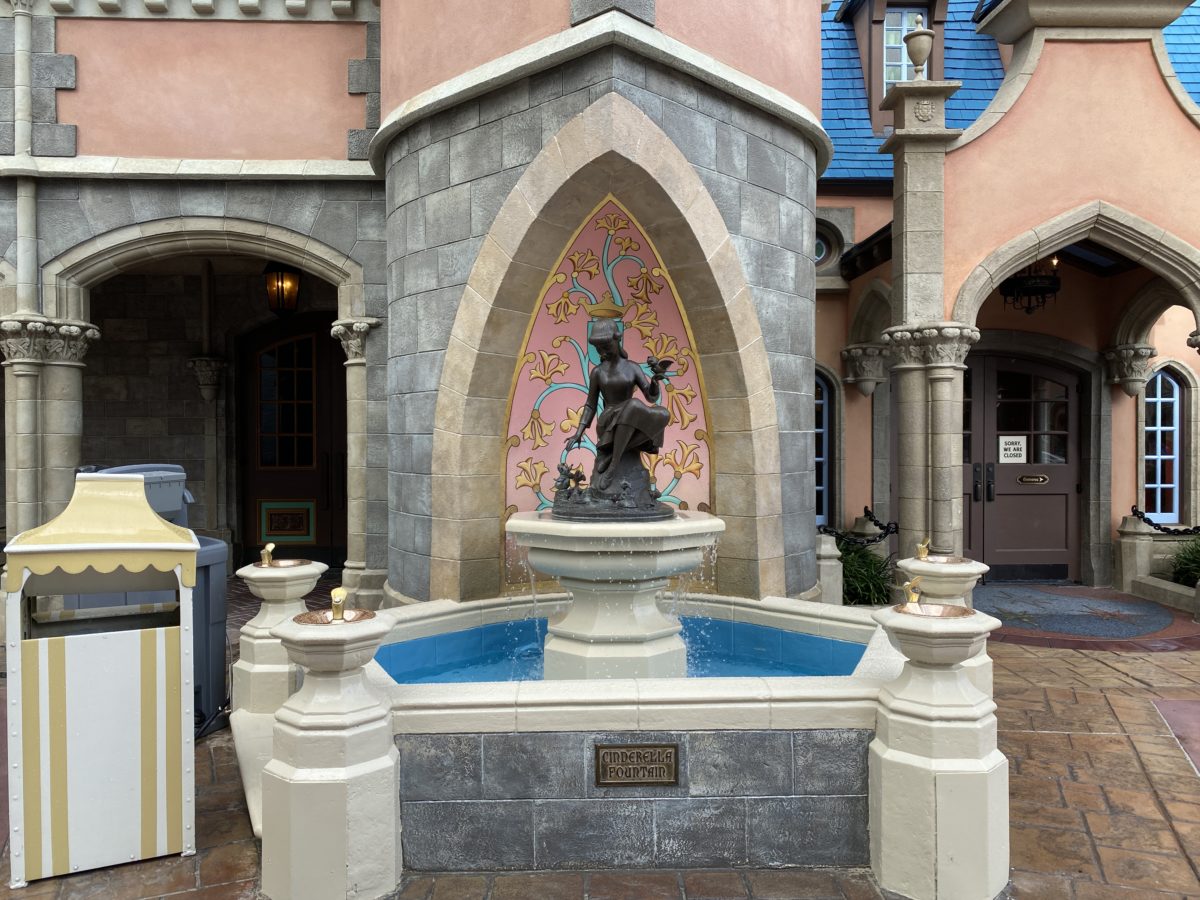 cinderella-fountain-refilled-running-magic-kingdom-11092020-9604373