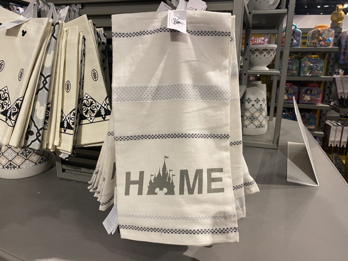 home-linen-dish-towel-epcot-11202020-5564208