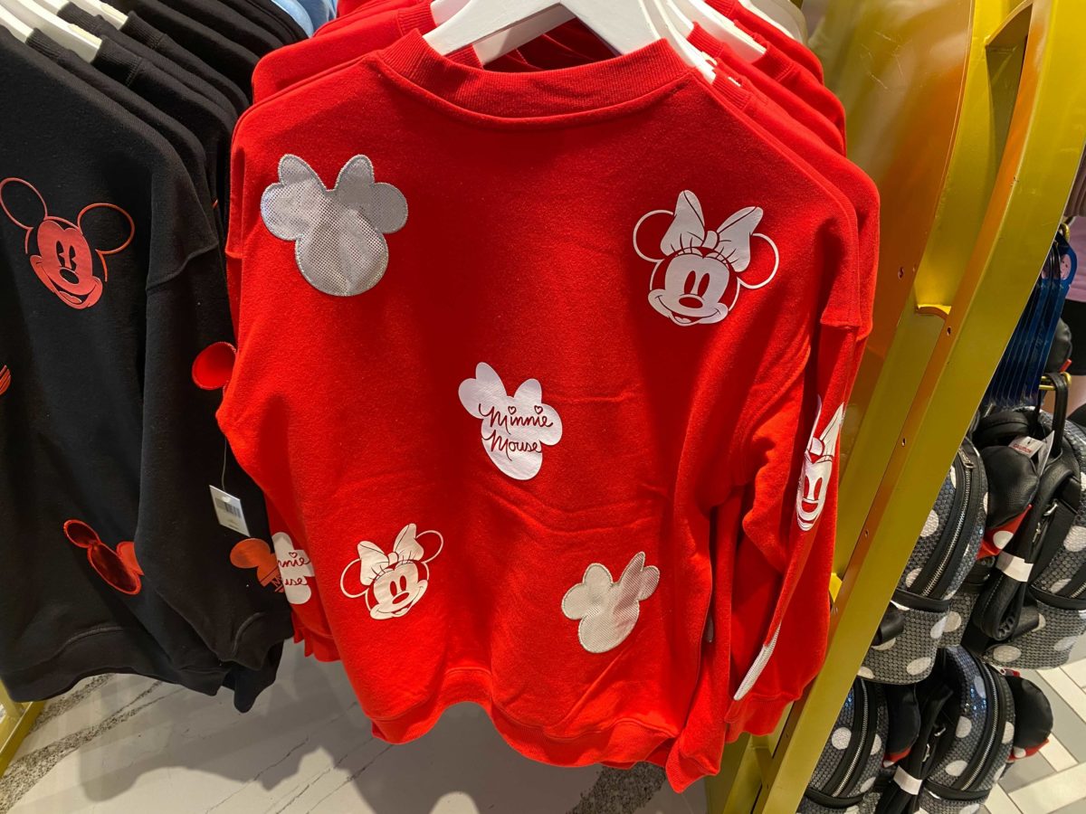 minnie-mouse-sweatshirt-2-6259873