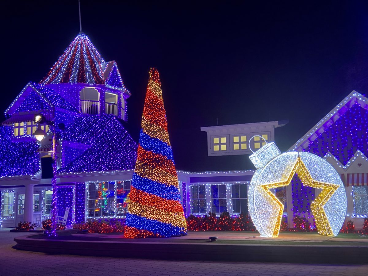 night-of-a-million-lights-give-kids-the-world-media-2020_37