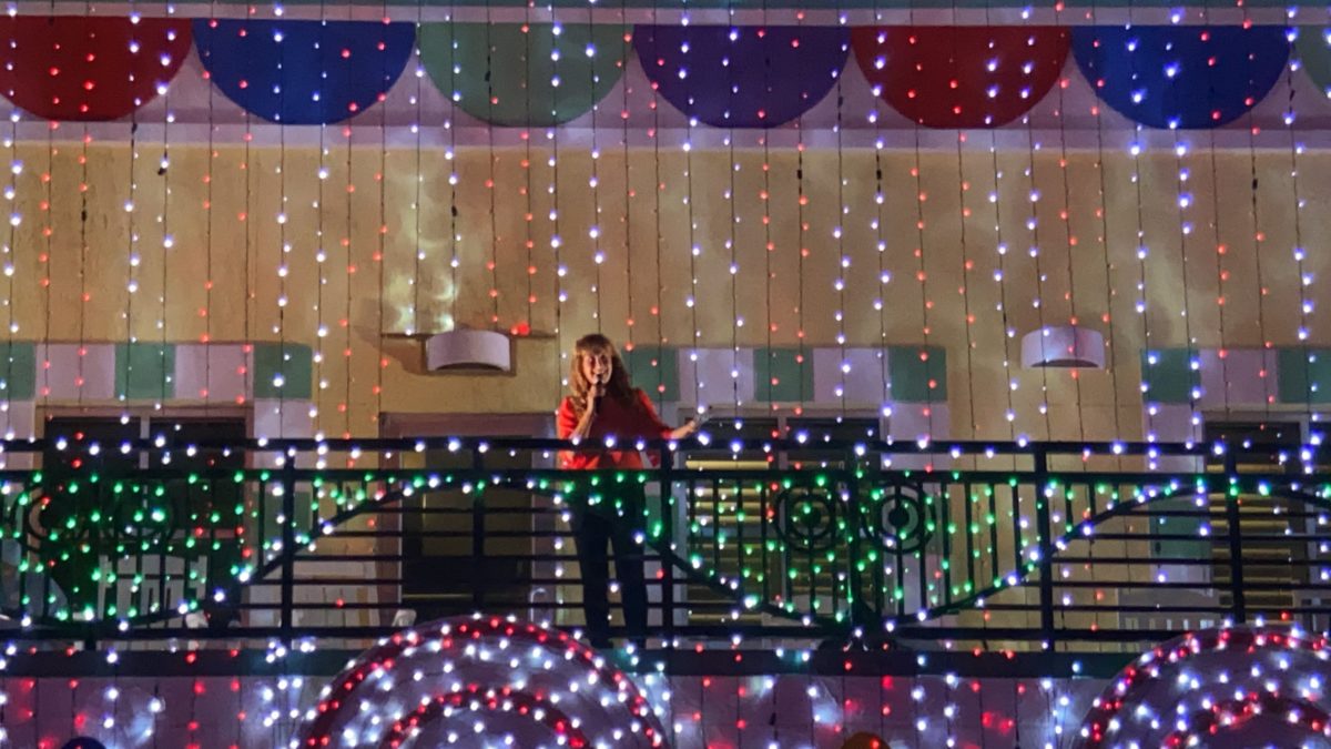 night-of-a-million-lights-give-kids-the-world-media-2020_62