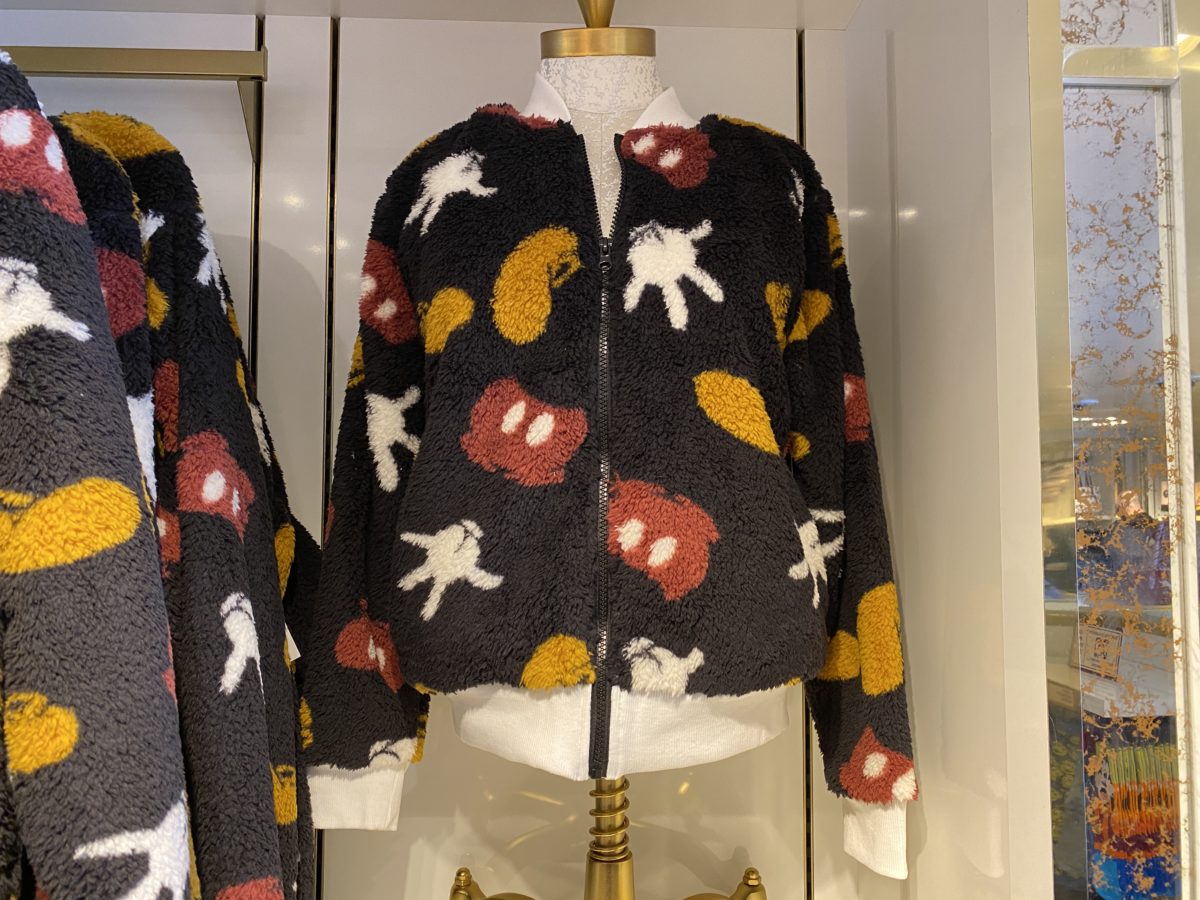 plush-fleece-mickey-minnie-icons-zip-jacket-hollywood-studios-11252020-6445403