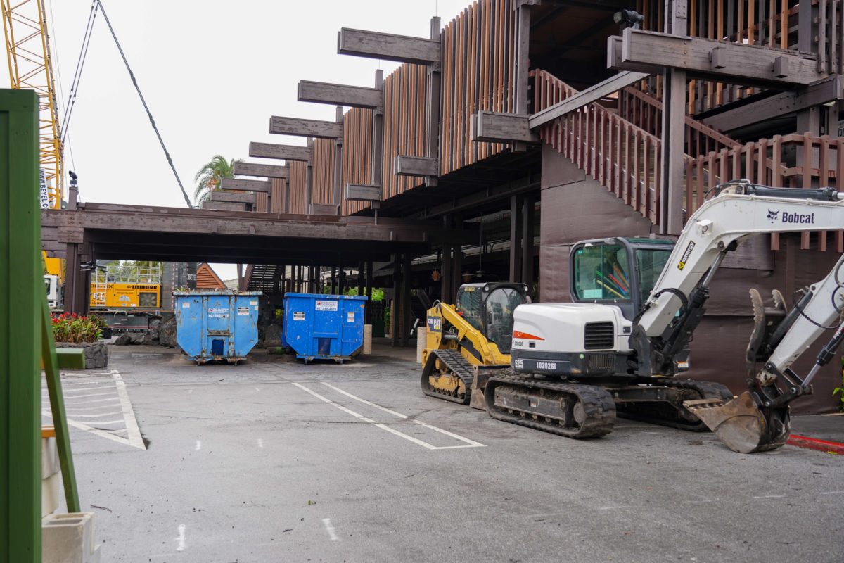 polynesian-village-resort-construction-15-5437589