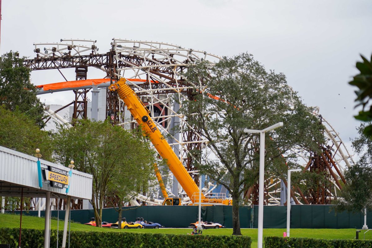 tron-lightcycle-run-construction-15-5483789