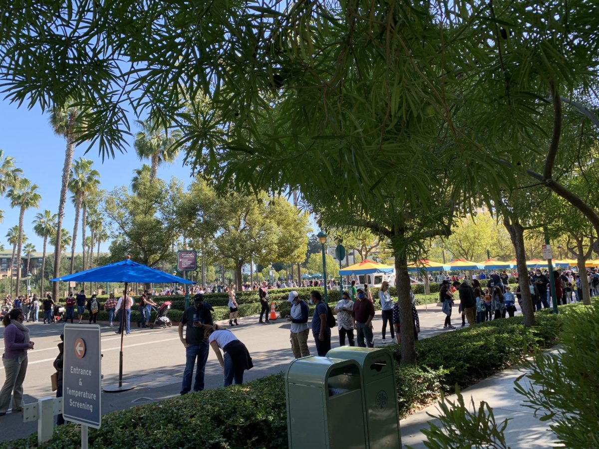 Temperature Screening Queue DTD 11.14.2020