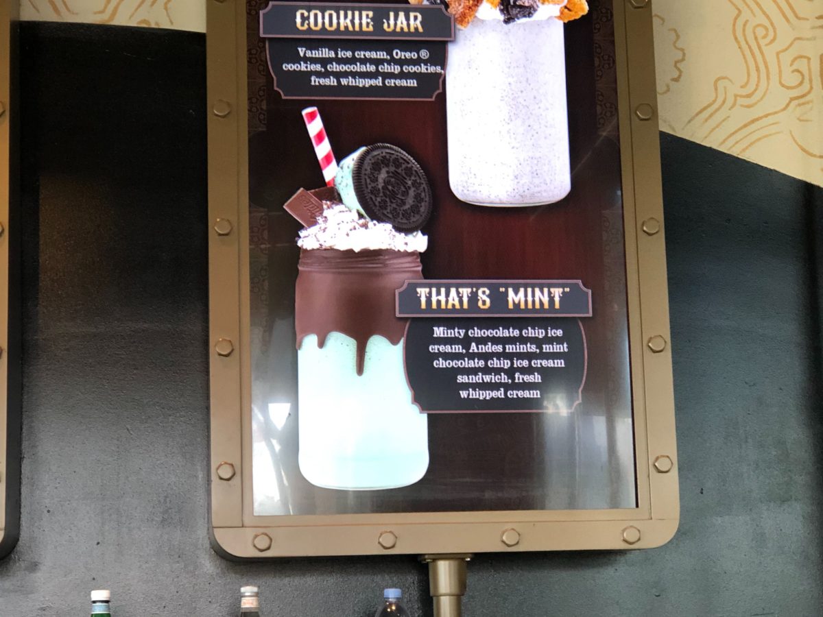 thats-mint-milkshake-toothsome-chocolate-emporium-citywalk-6-2522437