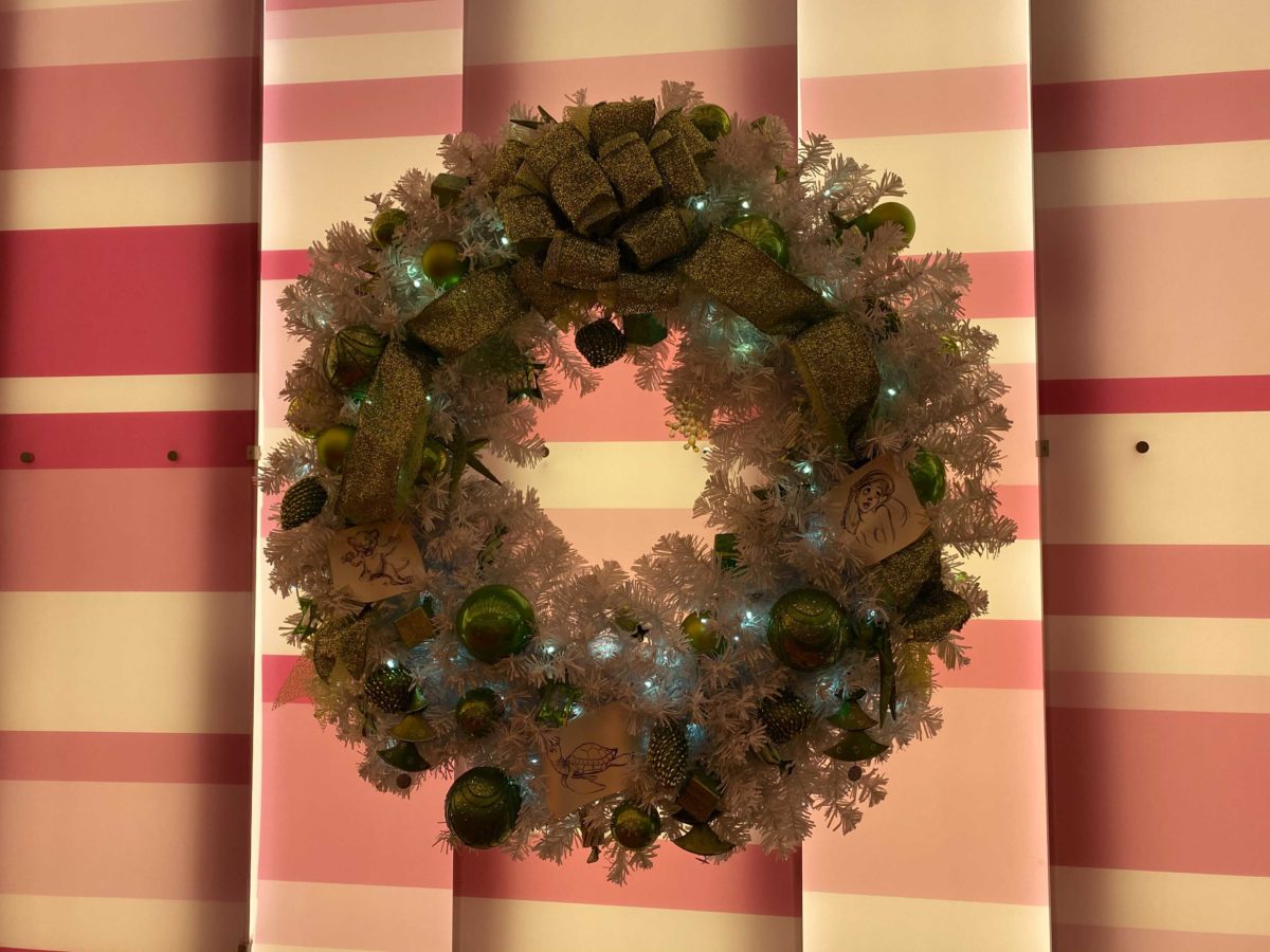 art-of-animation-christmas-9