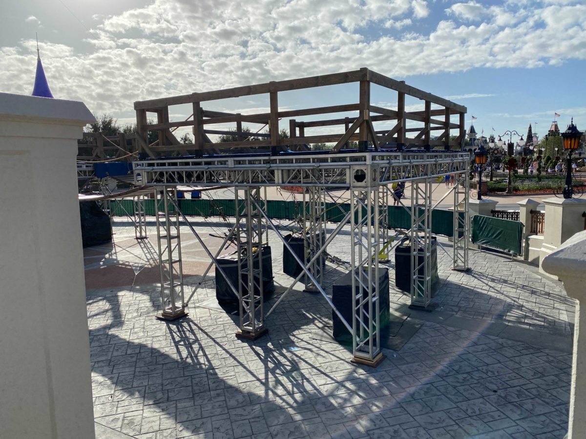 castle-stage-11-05-15