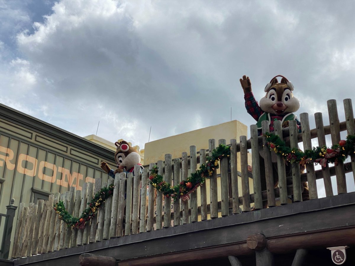 chip-dale-christmas-6