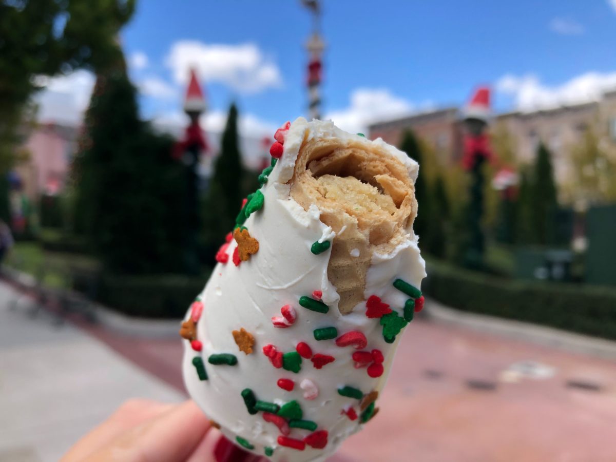 christmas-tree-cookie-dough-holiday-tribute-store-universal-studios-florida-4-9007901