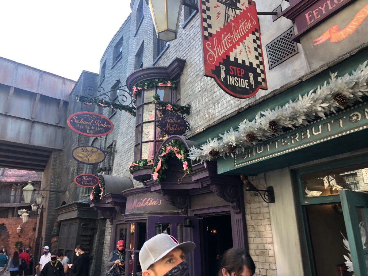 diagon-alley-christmas-4