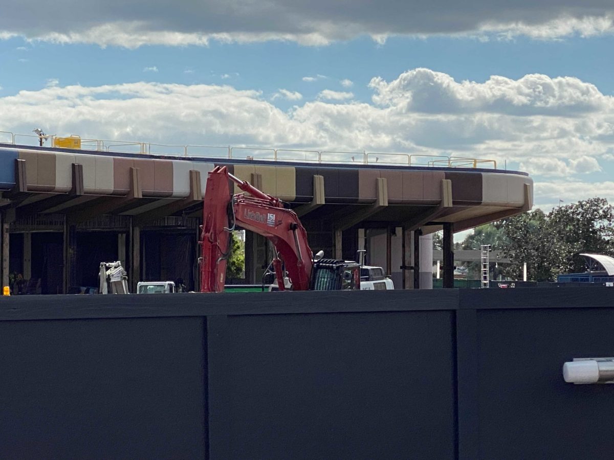 epcot-demolition-11-24-14