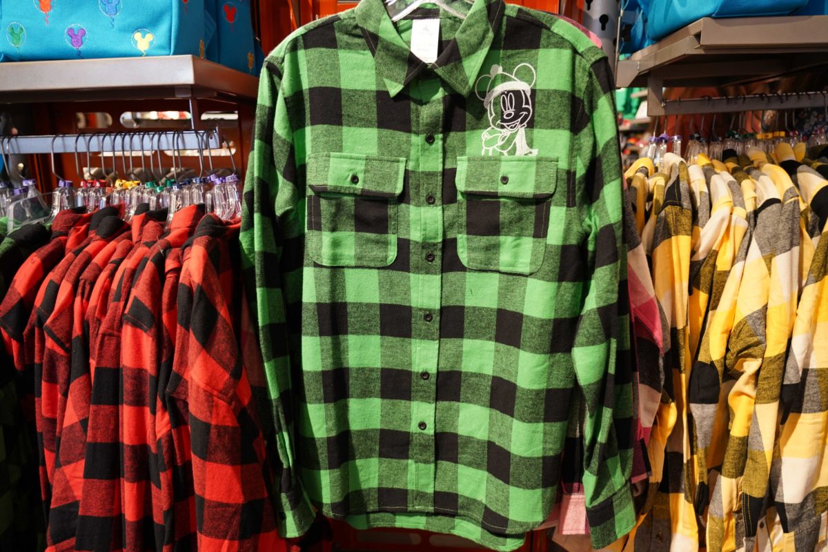 flannel-character-shirts-mickey-minnie-goofy-pluto-5-1109169