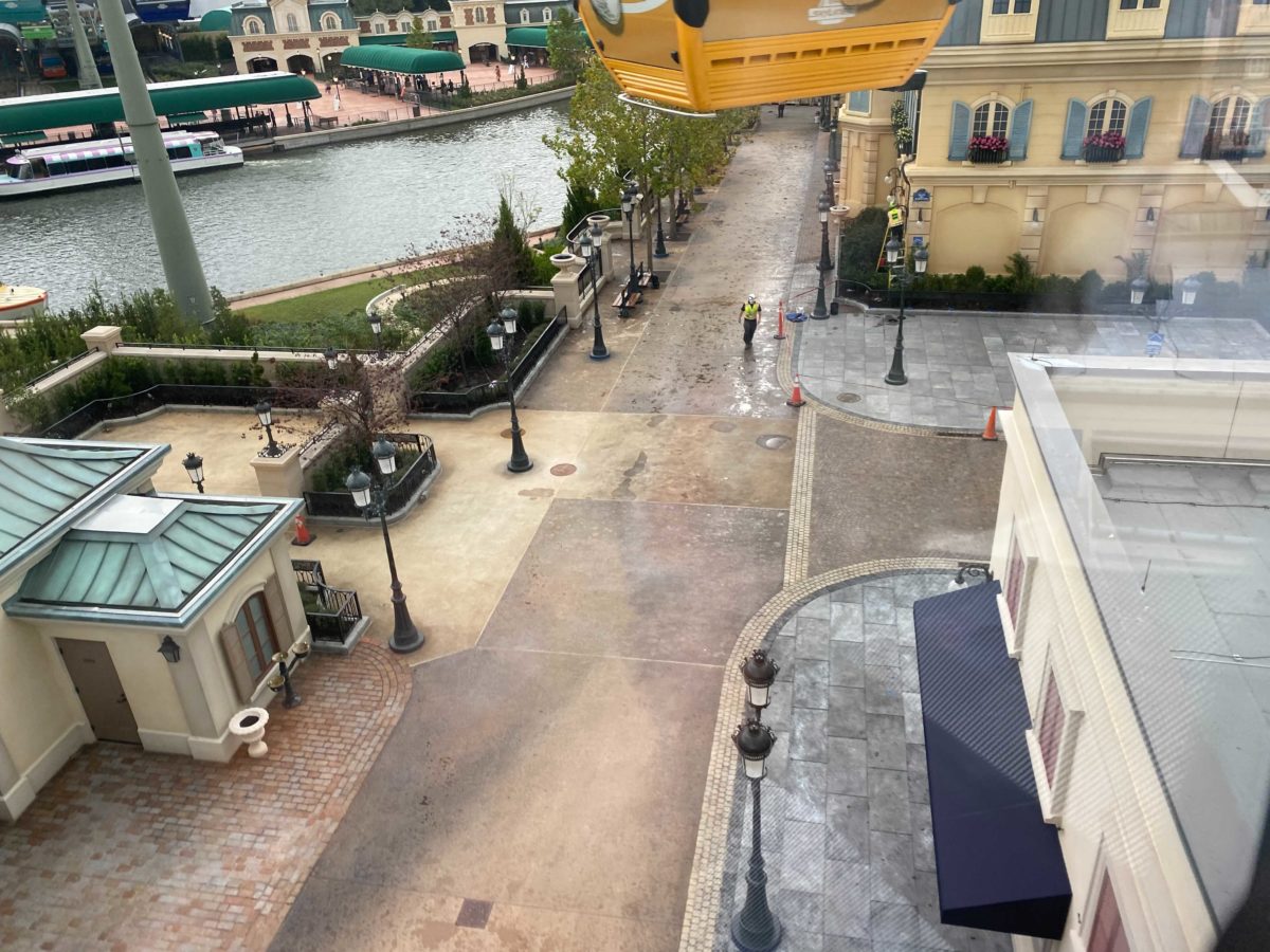 france-pavilion-expansion-construction-october-11-2020-38