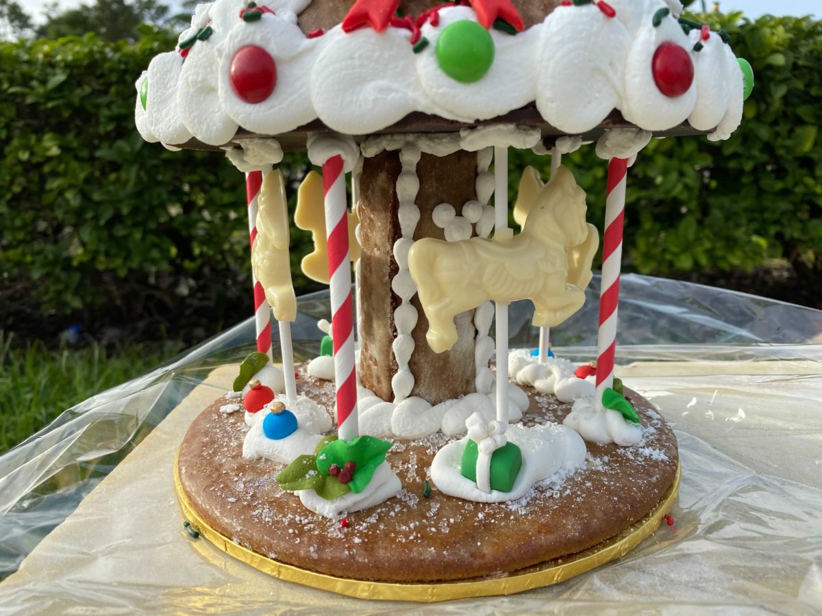 gingerbread-carousel-outside-2