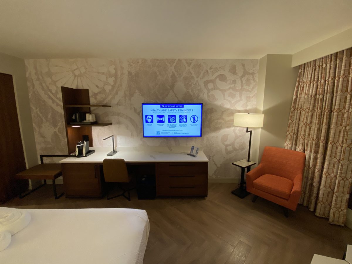 gran-destino-tower-room-tour-1596