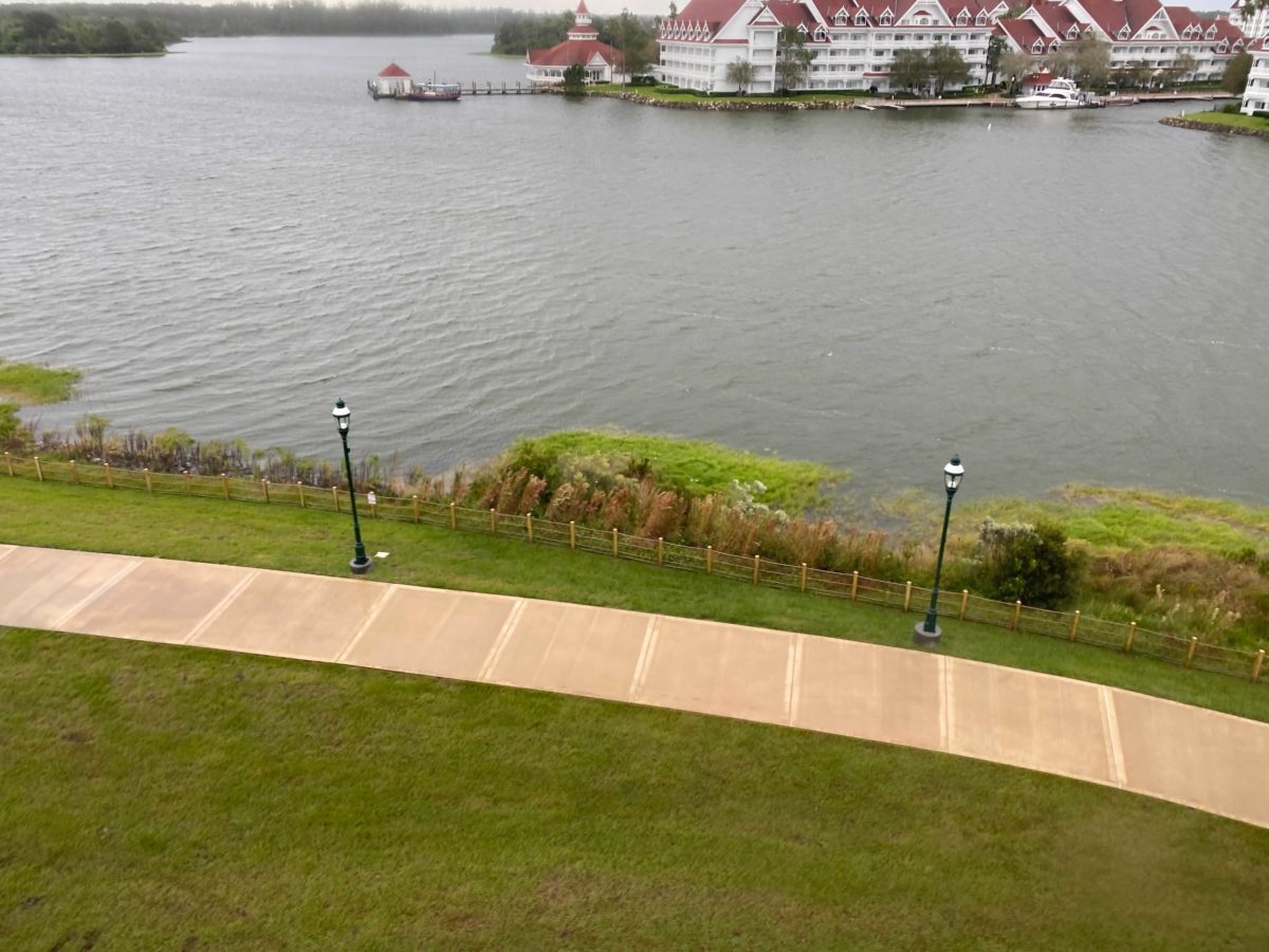 grand-floridian-walkway-2-2