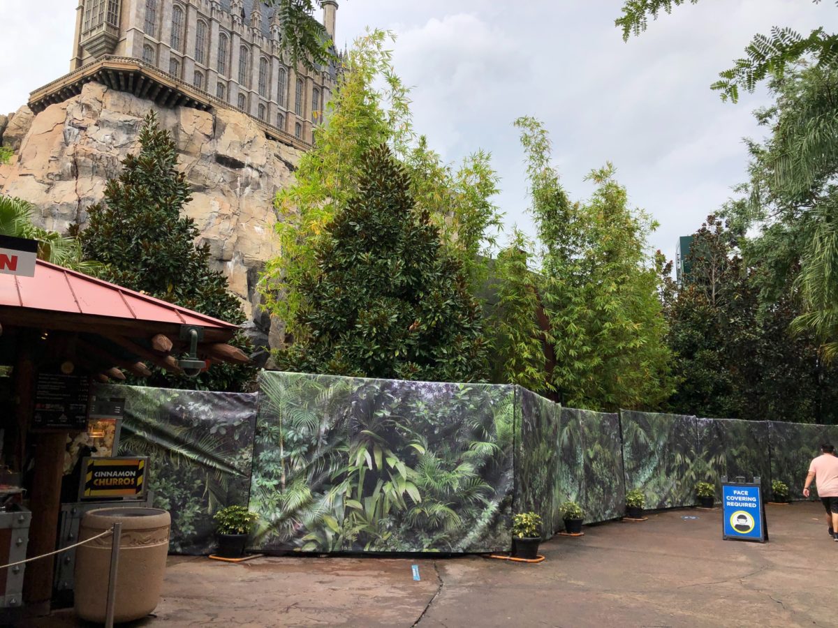 harry-potter-forbidden-journey-locker-construction-11-11-1-2111254