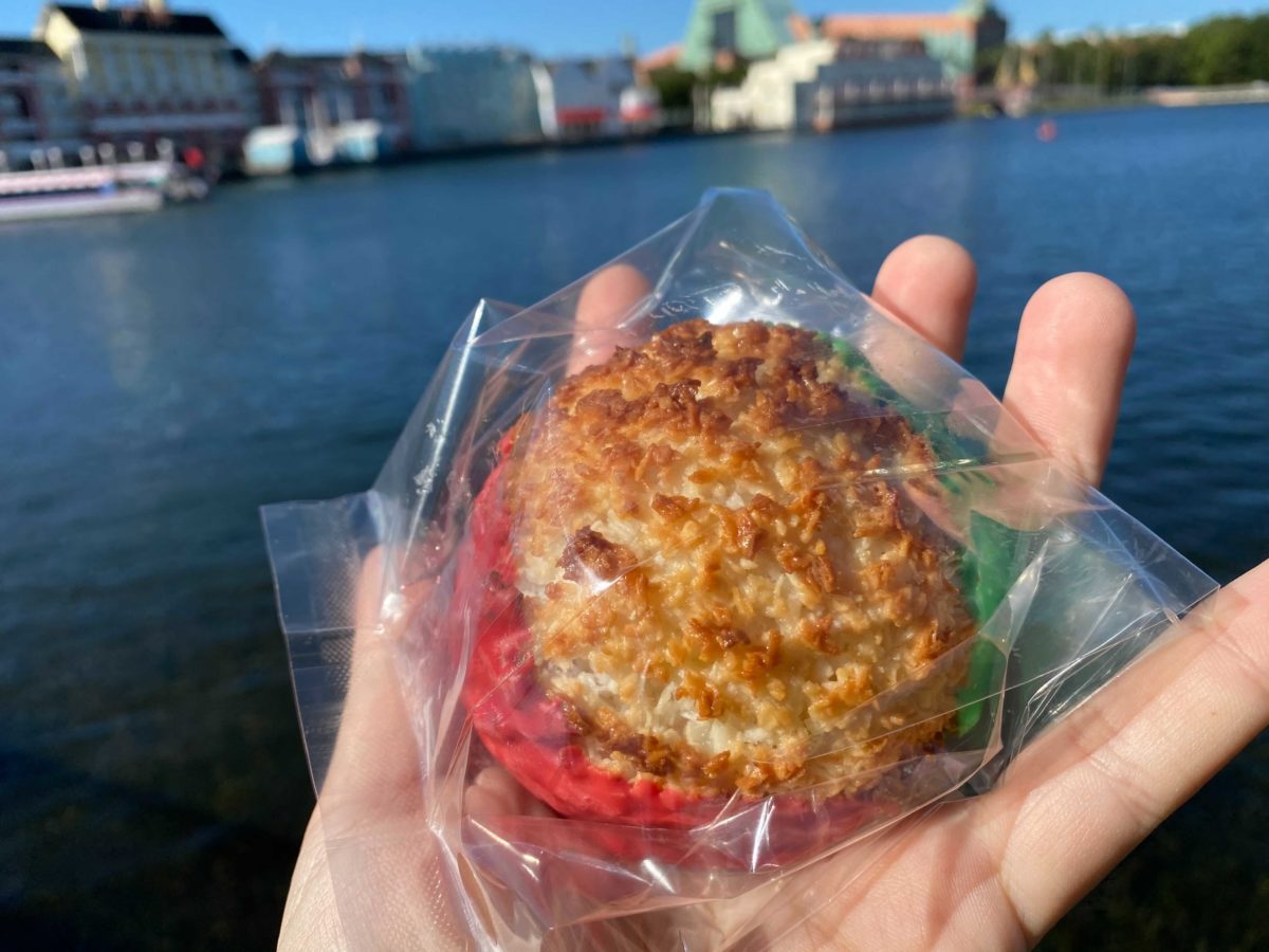 holiday-coconut-macaroon-1