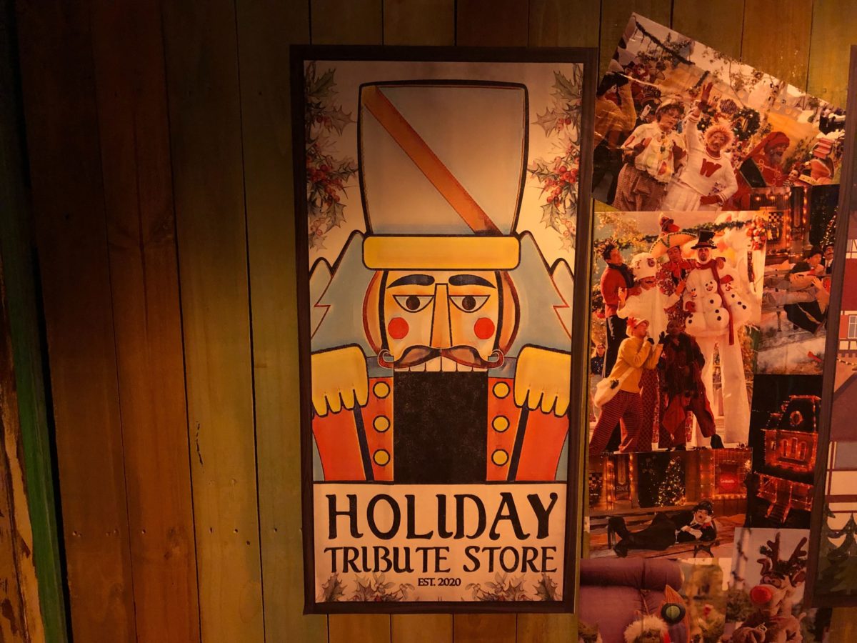holiday-tribute-store-47