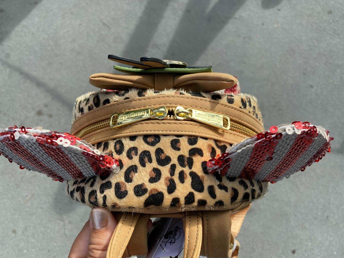 jungle-cruise-loungefly-backpack-7