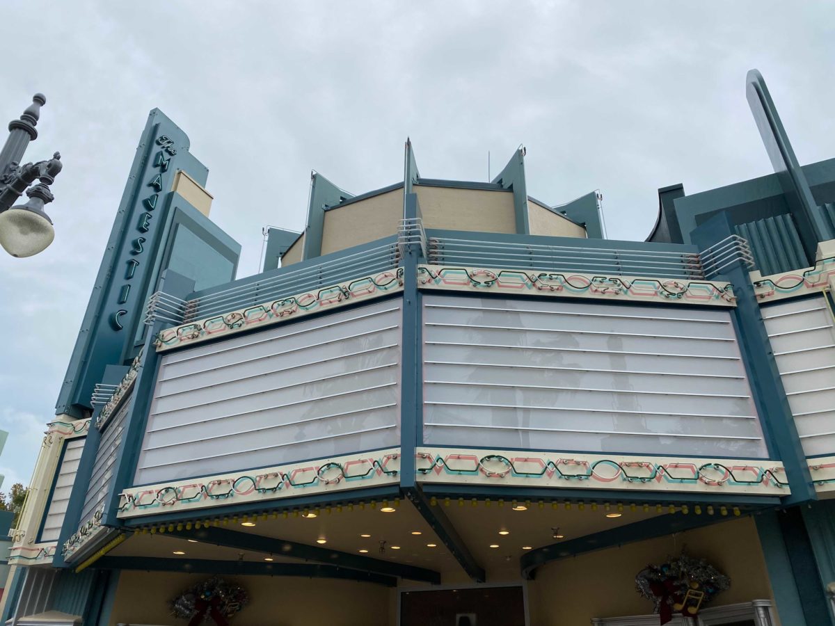 legends-of-hollywood-majestic-marquee-uncovered-3